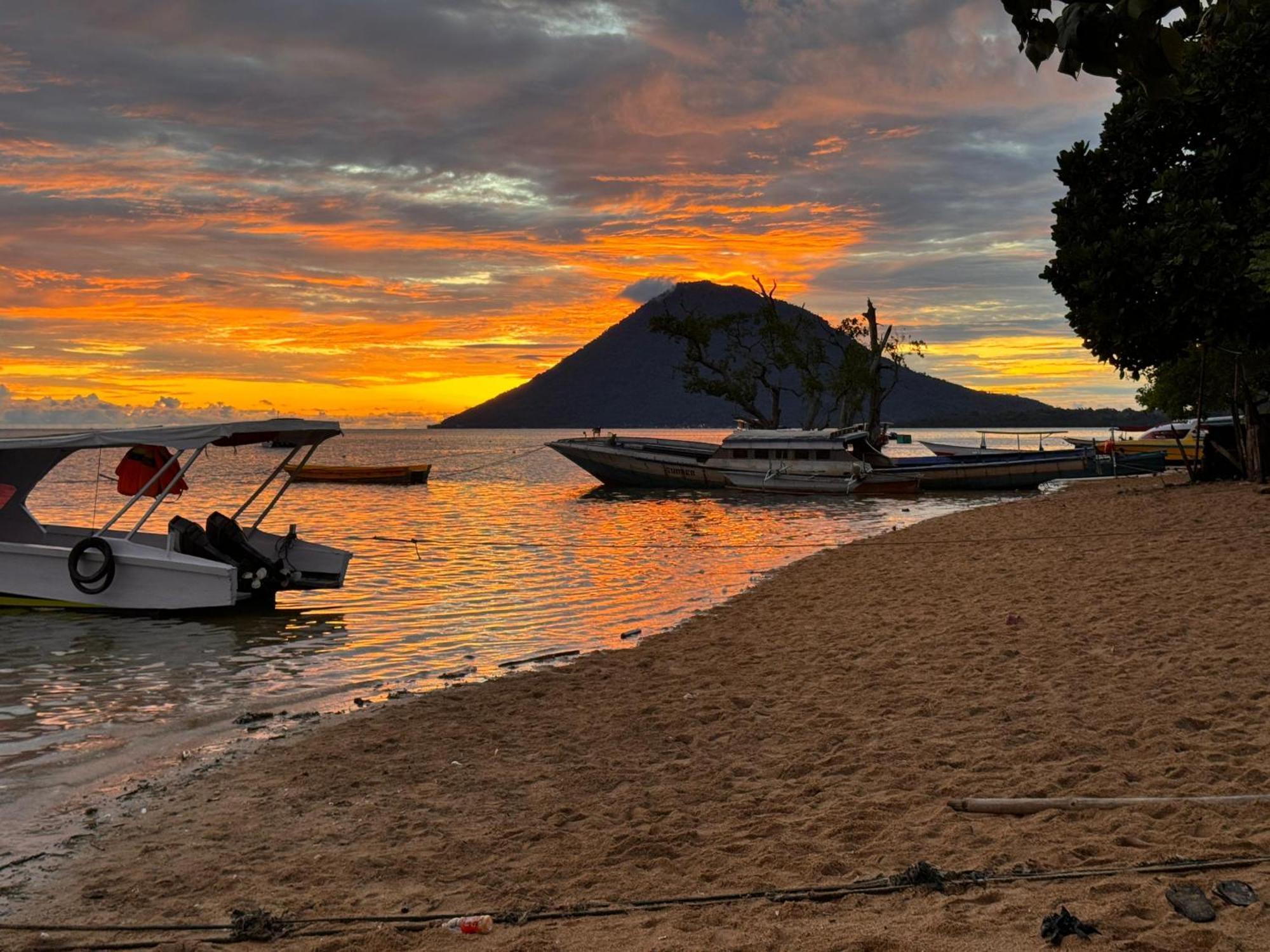 Bunaken Guesthouse Luaran gambar